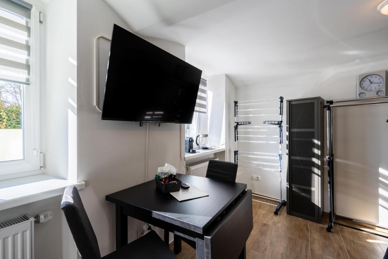 Revliving Apartments Eggenburg Buitenkant foto