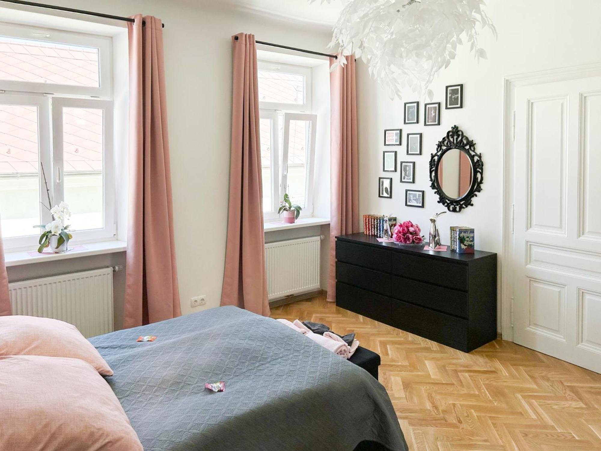 Revliving Apartments Eggenburg Buitenkant foto