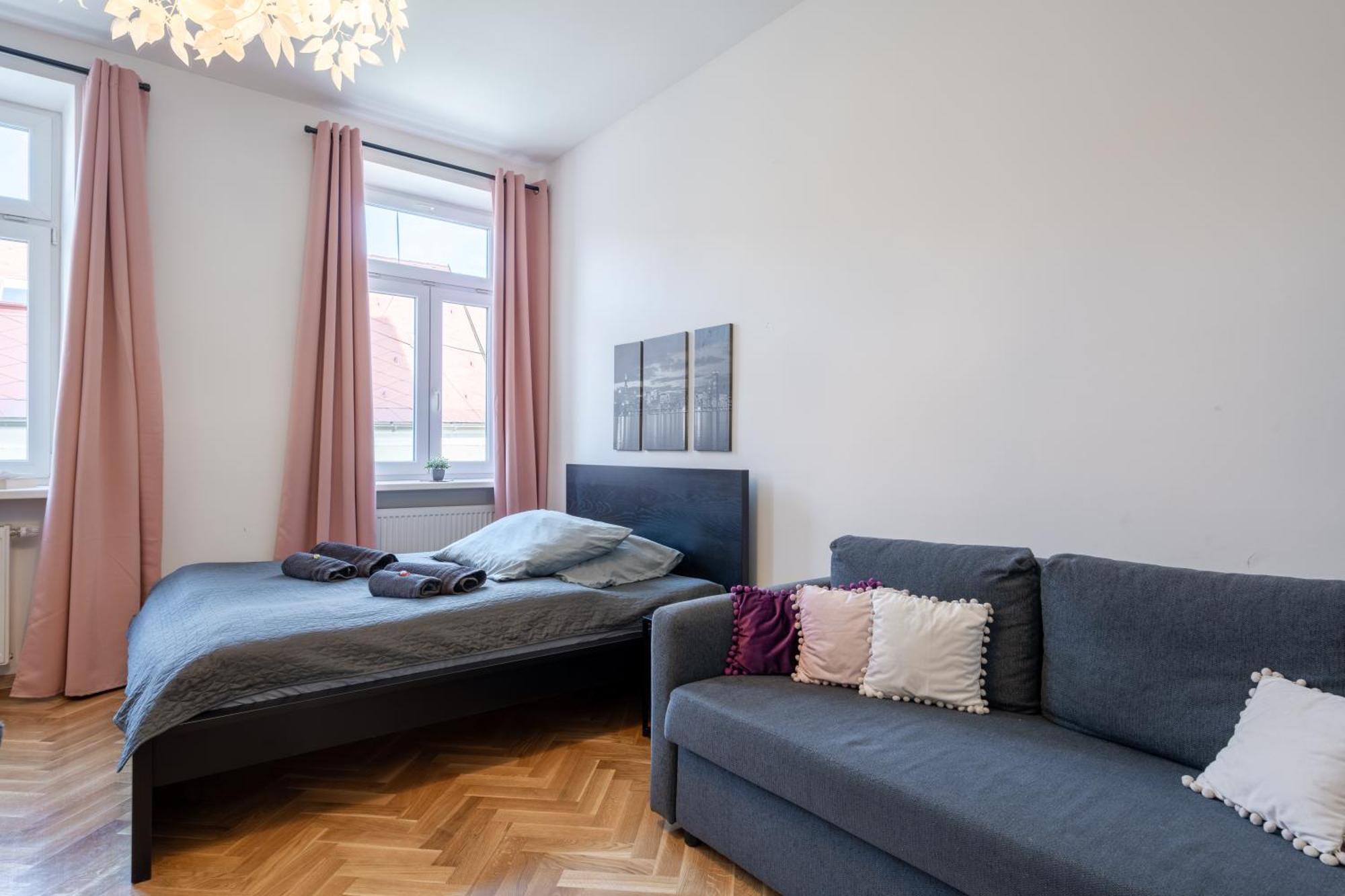 Revliving Apartments Eggenburg Buitenkant foto